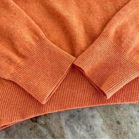 ACNE Studio 100% cashmere crew neck sweater - Picture 2 of 7